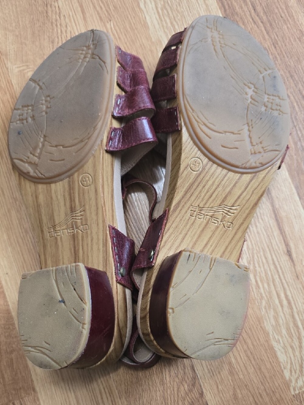 Dansko Women's Bordeaux Leather Strappy Sandals - Picture 2 of 5